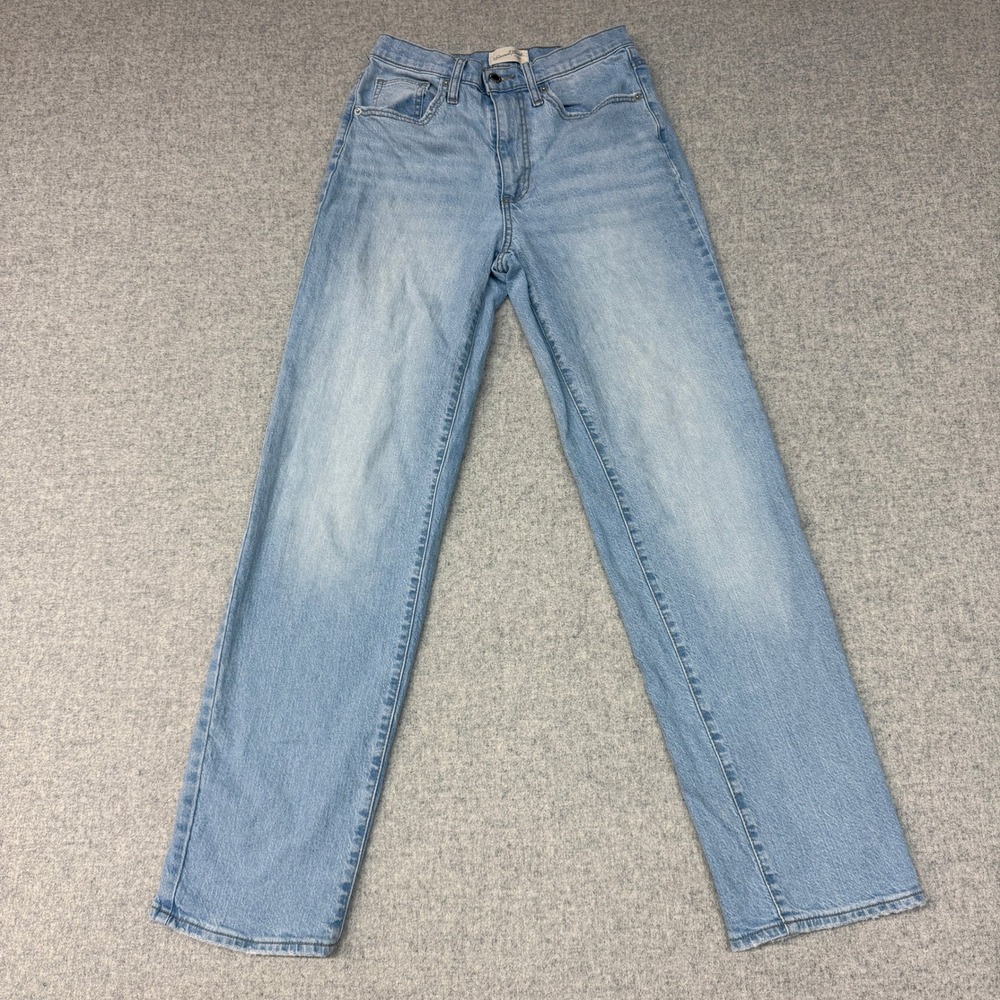 Universal Thread | Straight Leg Jeans | 4R | Light Blue | High Rise Denim Pant